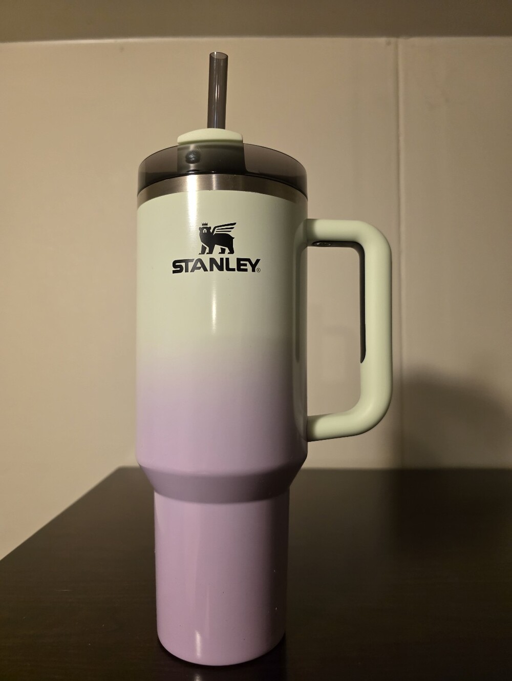 Stanley Tumbler- Hypnotic Green